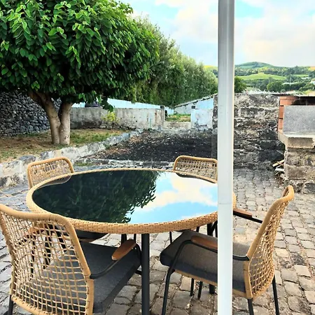 Дом отдыха Tainhas Village - Franca Do Campo Ribeira das Tainhas